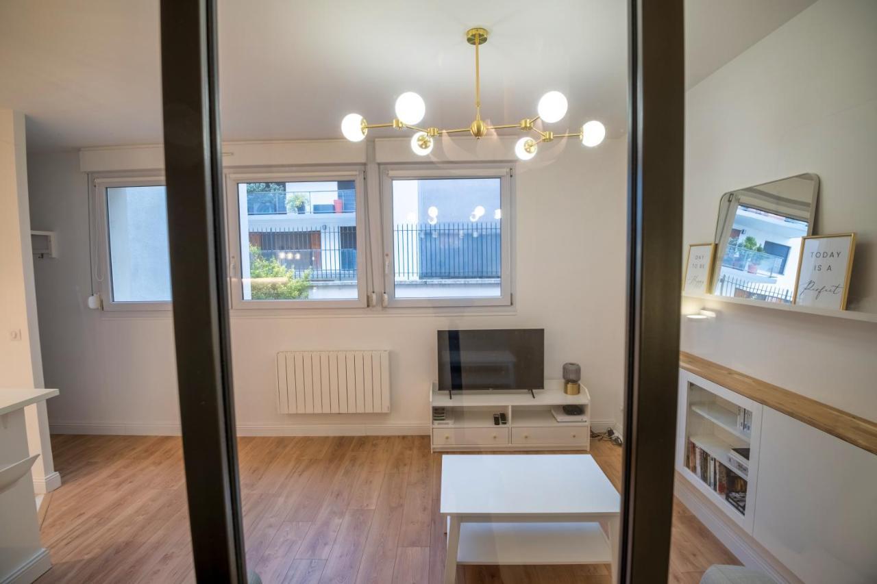 La Verriere Remoise Reims Esterno foto